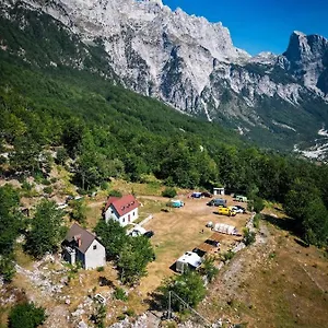 Freskia Guest house